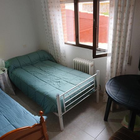 Habitacion Privada Doble En Toledo Exterior foto