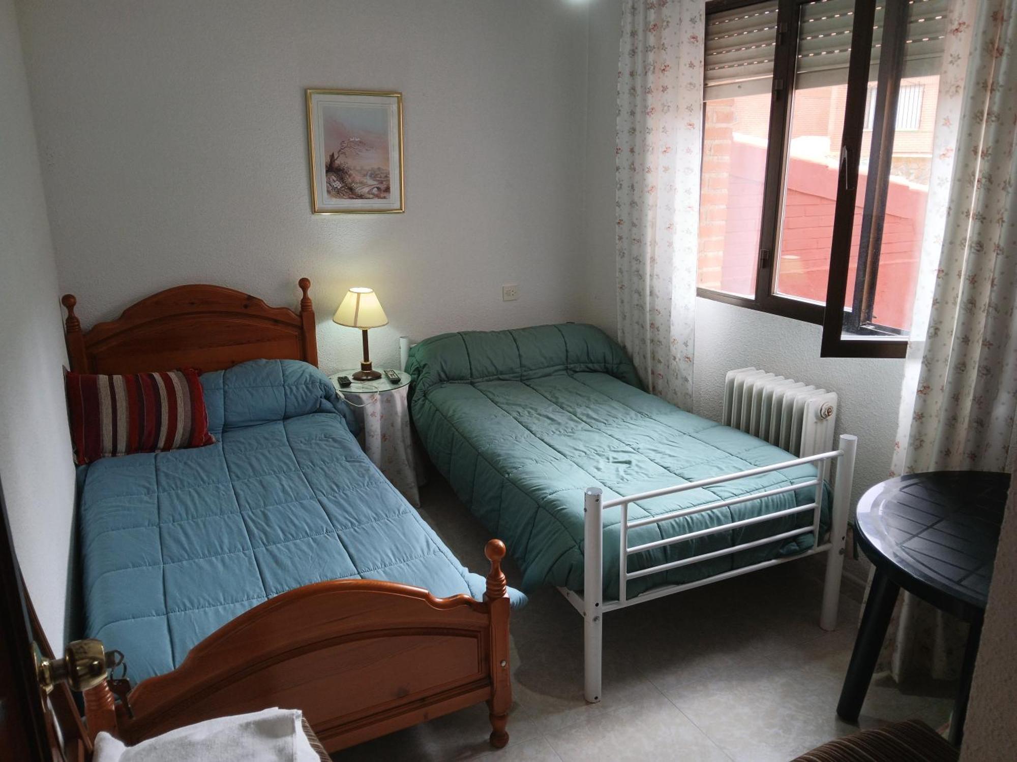 Habitacion Privada Doble En Toledo Exterior foto